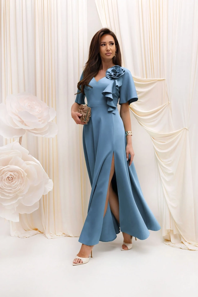 SUKIENKA RAMONA MAXI Z KRÓTKIMI RĘKAWAMI I RÓŻĄ NIEBIESKA