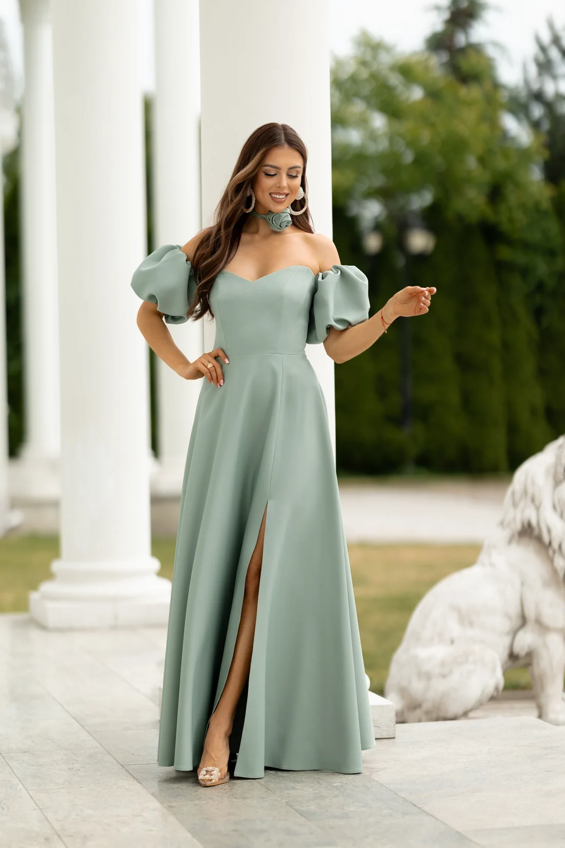 sukienka maxi gorsetowa z bufkami lacoria esmeralda szalwia.webp